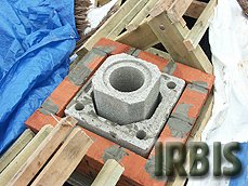 IRBIS Strzecharstwo - Strzecha trzcinowa. Nowa konstrukcja dachu i nowy, bezpieczny komin!